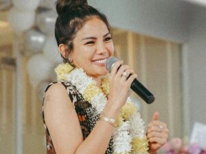 Nikita Mirzani memberi tanggapan dirinya yang dikabarkan kini sedang hamil padahal belum resmi menikah dengan kekasih bulenya.