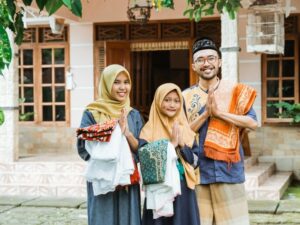 Cekricek.id, Portal Islam – Pemerintah melalui Kementerian Agama memutuskan Hari Raya Idul Fitri yang jatuh pada Sabtu, 22 April 2023. Sebelum merayakannya, ada baiknya umat Islam mengetahui tentang doa yang dilantuntan oleh Nabi Muhammad saw pada hari besar tersebut.