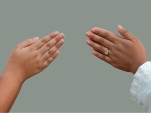 Cekricek.id – Di Amerika Serikat, Hari Raya Idul Fitri ternyata sudah dijadikan salah satu hari libur sekolah. Tidak hanya satu dua, di New Jersey dan di seluruh AS, belasan sekolah umum telah mengakui lebaran sebagai hari libur resmi dalam beberapa tahun terakhir.