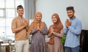 Cekricek.id – Ada sejumlah negara islam yang dapat disebut sebagai yang terkuat di dunia. Hal itu dinilai dari mayoritas masyarakat yang menganut kepercayaan tersebut, tingkat ekonomi, pertahanan, hingga bagaimana kebudayaan Islam yang dijalankan di sana.