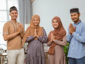 Cekricek.id – Ada sejumlah negara islam yang dapat disebut sebagai yang terkuat di dunia. Hal itu dinilai dari mayoritas masyarakat yang menganut kepercayaan tersebut, tingkat ekonomi, pertahanan, hingga bagaimana kebudayaan Islam yang dijalankan di sana.