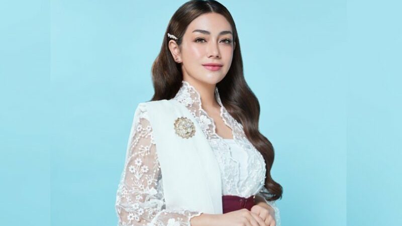 Cekricek.id, Berita Seleb dan Berita Artis – Celine Evangelista sedang menjalani perawatan di sebuah rumah sakit. Tidak disebutkan penyakit apa yang sedang dideritanya, namun dari unggahan Instagram Story miliknya, dia membagikan foto saat tengah berbaring di ranjang dalam ruang rawat inap.