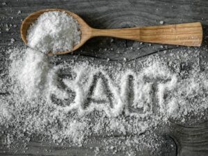 Cekricek.id, Kecantikan - Ada rahasia ampuh penggunaan garam demi penghilang jerawat dan flek. Yuk simak sejumlah pilihan cara mudahnya