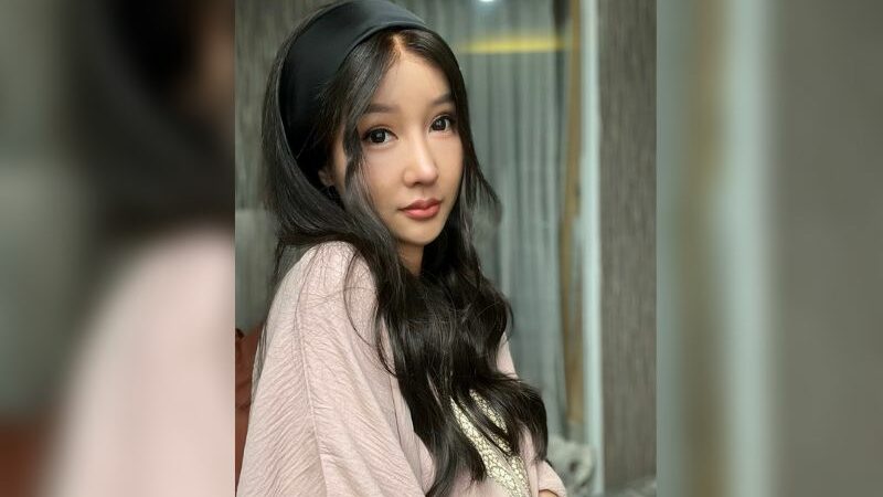 Cekricek.id, Berita Artis dan Berita Seleb - Rupanya hidung baru Lucinta Luna memiliki harga yang sangat fantastis, ratusan juta rupiah