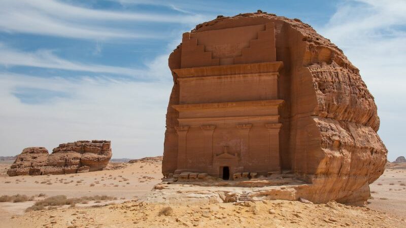 Cekricek.id, Portal Islam - Sampai kini masih banyak tersimpan sejumlah bukti nyata atas azab kaum tsamud yang tertinggal.