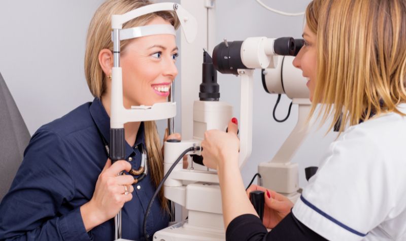 Cekricek.id, Kesehatan - Demi menjaga kesehatan mata sebenarnya ada 5 aktivitas utama yang bisa dilakukan, simak bahasannya