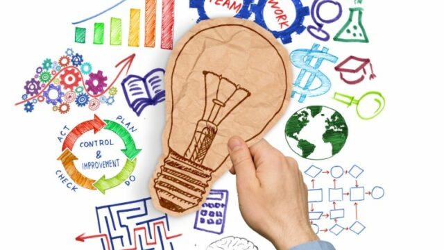 Cekricek.id, Berita Viral - Ada kisah menarik mengenai seorang pria yang dianggap terlalu pintar. Lantaran ia sampai diterima di 125 kampus