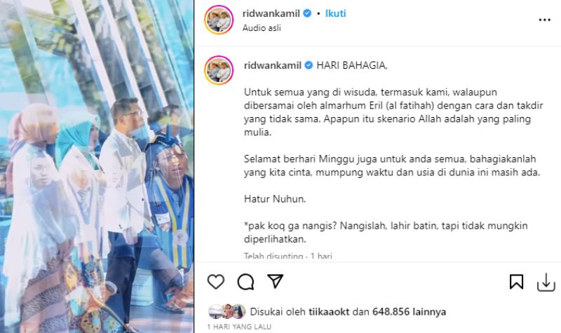 Cekricek.id, Berita Artis dan Berita Seleb - Ridwan Kamil beserta keluarga menggantikan almarhum anaknya wisuda, tulis nagis lagir batin