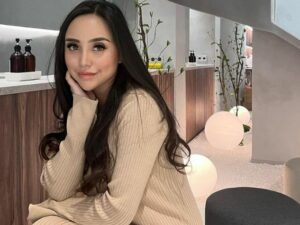 Cekricek.id, Berita Artis dan Berita Seleb - Artis cantik Salmafina Sunan menyebut jika dirinya lebih memilih seorang duda, begini katanya