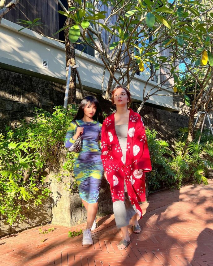 Cekricek.id, Berita Artis dan Berita Seleb - Fuji serta Rebecca Klopper merupakan sosok Duo kesayangan Fadly Faisal, cantik nan aduhai