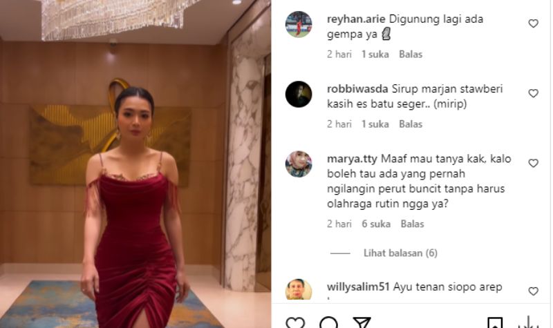 Gaun Merah Lengan Spaghetti, Wika Salim Gambaran ‘Sirup Dingin’ Nan Menyegarkan 2 Cekricek.id, Berita Artis dan Berita Seleb - Wika Salim dianggap layaknya seperti gambaran sirup dingin yang terlihat amat menyegarkan.