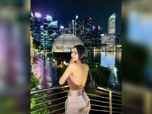 Cekricek.id, Berita Artis dan Berita Seleb - Usai lebaran, Wika Salim seolah kembali pada setelan pabrik yang mana sering pamer keseksian.