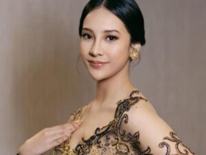 Anya Geraldine hebohkan jagat maya unggahan Twitter yang dibagikan lewat akun Instagram pribadinya perihal perikahan yang dinilai seram.