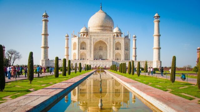 Cekricek.id - Sebuah komisi independen di Amerika Serikat, untuk tahun keempat berturut-turut, merekomendasikan agar pemerintah India, yang dipimpin oleh Perdana Menteri Narendra Modi, ditambahkan ke daftar hitam kebebasan beragama. Mereka menyebut bahwa kondisi negara untuk agama minoritas “terus memburuk” sepanjang tahun 2022 di sana.