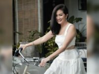 Cekricek.id, Berita Artis dan Berita Seleb - Atien Simon dianggap terlalu menarik bahkan mengalahkan sejumlah wanita cantik.