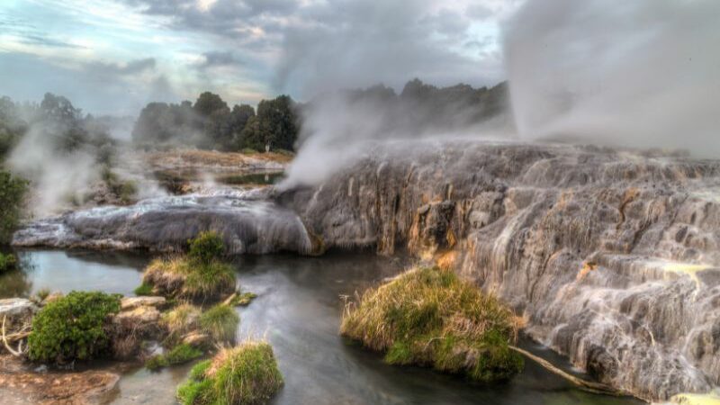 Cekricek.id, Portal Islam - Mungkin ada yang penasaran terkait dengan bagaimana kehidupan di bumi sebelum dihuni oleh manusia.