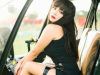 Cekricek.id, Berita Artis dan Berita Seleb - Banyak netizen merasa tergoda ketika ada sebuah ajakan untuk naik helikopter bersama Dinar Candy.