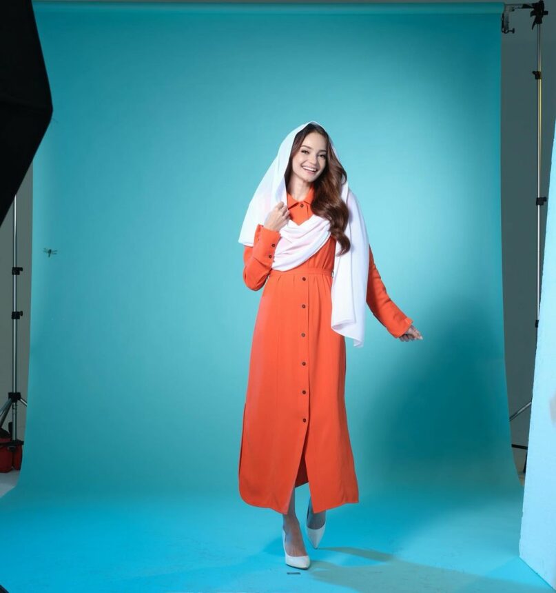 Cekricek.id, Berita Artis dan Berita Seleb - Awal merintis karir, Enzy Storia sempat ditipu dan malah diajak jadi ani-ani, begini kisahnya