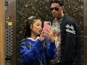 Cekricek.id, Berita Artis dan Berita Seleb - Artis Jennifer Coppen membagikan sejumlah inspirasi outfit kencan pada hari berbeda.