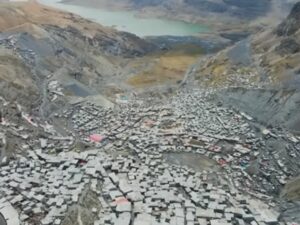 Cekricek.id, Objek Wisata -  Ada sebuah kota paling tinggi di dunia, sekaligus menjadi sebuah lumbung emas. Tapi kehidupan sangatlah tragis