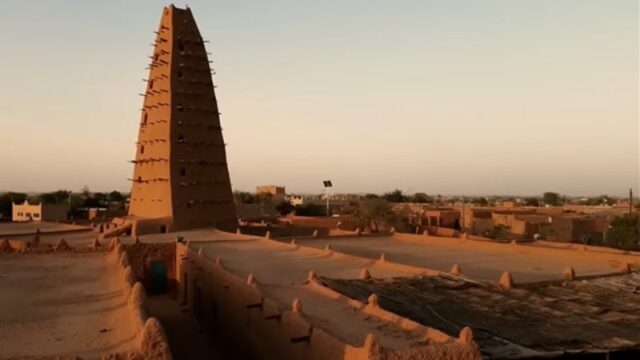 Cekricek.id, Objek Wisata - Ternyata ada berbagai alasan mengapa Niger dijuluki sebagai negara panci penggorengan dunia.