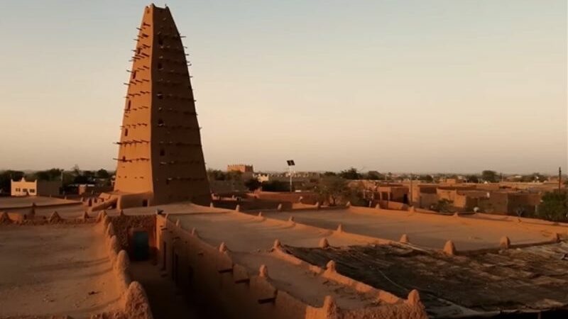 Cekricek.id, Objek Wisata - Ternyata ada berbagai alasan mengapa Niger dijuluki sebagai negara panci penggorengan dunia.