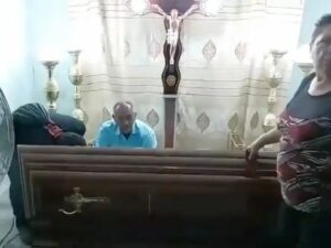 Mengejutkan, Wanita asal Ekuador Ini Bangkit dari Peti Mati, Lalu Meninggal Lagi. [Ist]