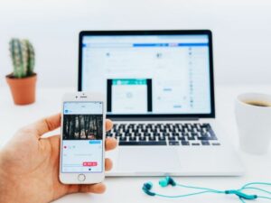 Pria Ini Kehilangan Duit Rp149 Jt karena Membuka Iklan Facebook