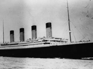 Kapal Selam yang Membawa 5 Orang ke Titanic Meledak di Dekat Lokasi Kecelakaan