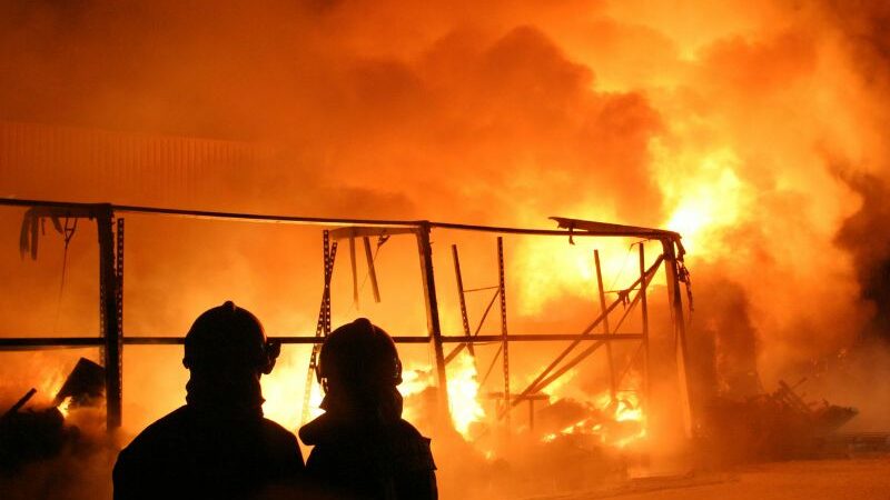 Berita Pekanbaru: Kebakaran di Sukajadi Pekanbaru, 3 Orang Meninggal Dunia