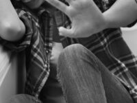 Pengemudi Bentor Mabuk Tabrak Penjual Cilok dan Dikeroyok Massa di Malioboro