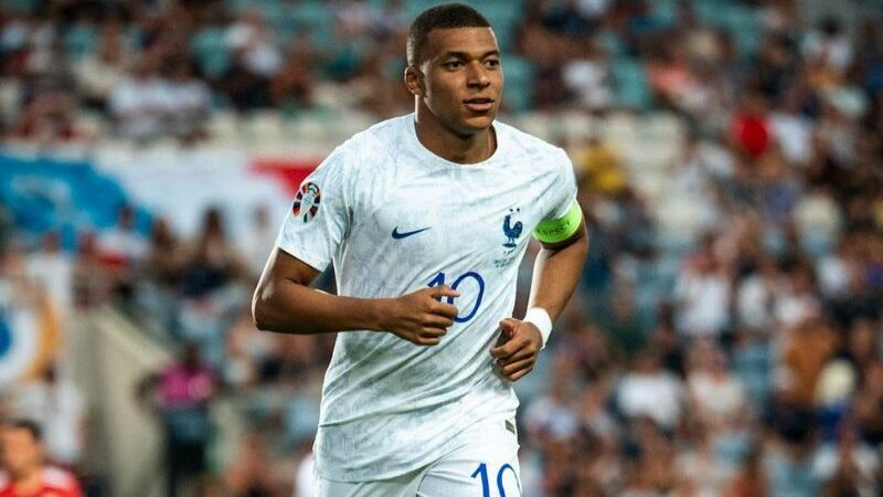 Kylian Mbappe Dilema: Apakah Akan Menerima Tawaran Al Hilal, Real Madrid atau Tetap di PSG?