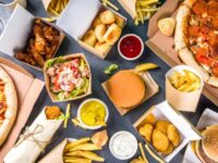 Orang Inggris Menghabiskan 50,000 Kalori dalam Seminggu Saat Liburan