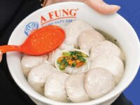 Kerupuk Babi di Baso A Fung Bali: Umat Hindu Tersinggung dan Polemik di Media Sosial Terus Membuncah