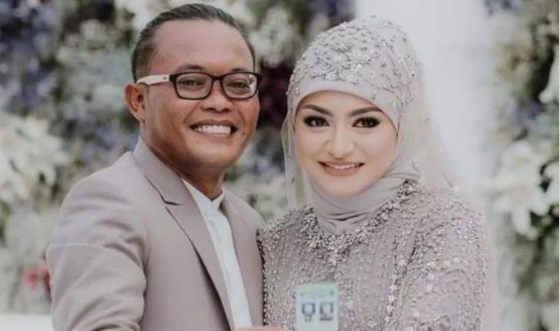 Ini 5 Pernikahan Selebriti yang Mewah dan Disiarkan Langsung di Televisi