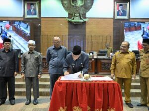 Tingkatkan Pendapatan Daerah: Gubernur Sumbar Mahyeldi Siapkan Strategi Baru