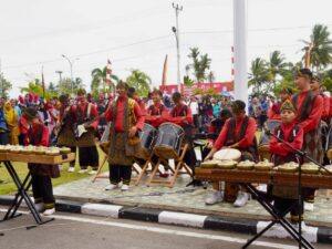 Perayaan HUT RI ke-78 di Pariaman Dimeriahkan Darak Badarak