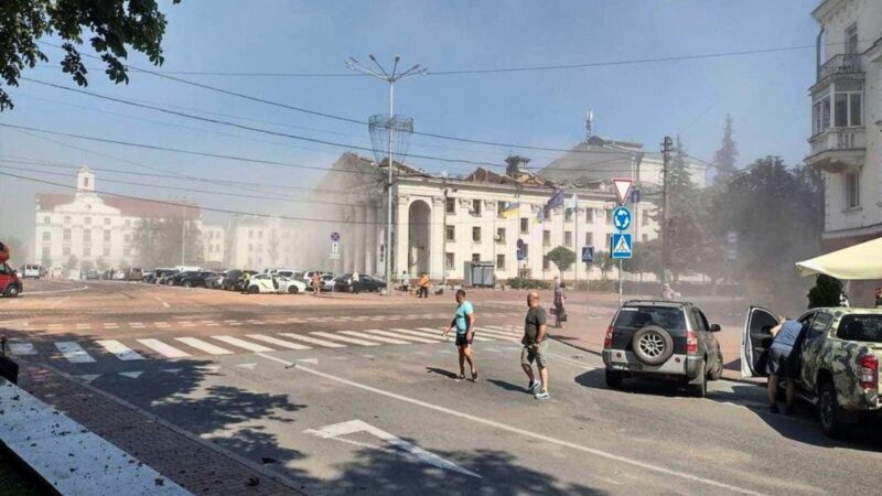 Serangan Rudal Rusia di Chernihiv, Ukraina: 7 Orang Tewas, Termasuk Anak Berusia 6 Tahun