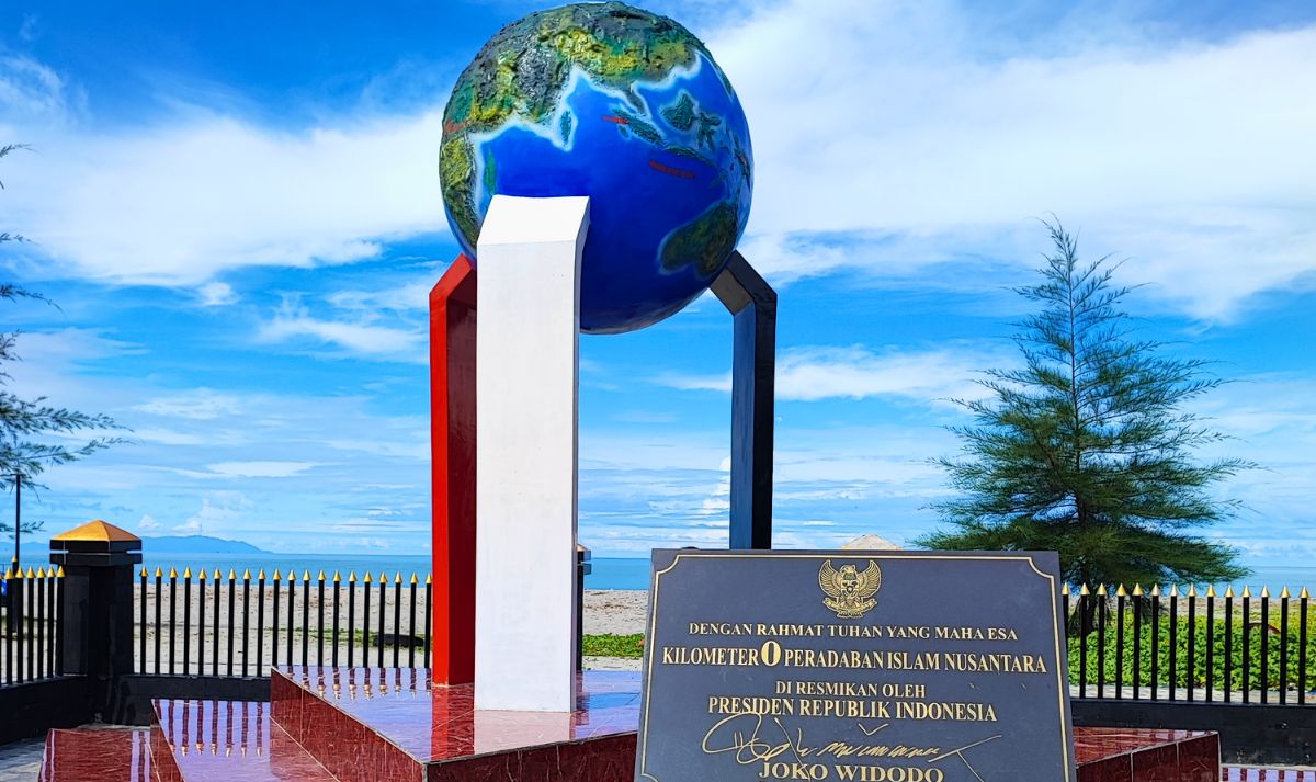 10 Destinasi Wisata Menakjubkan di Tapanuli Tengah yang Wajib Dikunjungi 13 Titik Nol Islam Nusantara - 10 Destinasi Wisata Menakjubkan di Tapanuli Tengah yang Wajib Dikunjungi