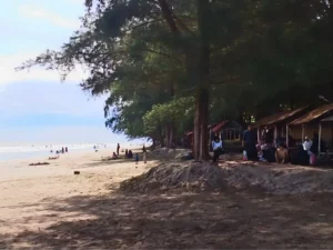 Pantai Pasir Jambak, Padang: Permata Tersembunyi di Tepian Samudra Hindia