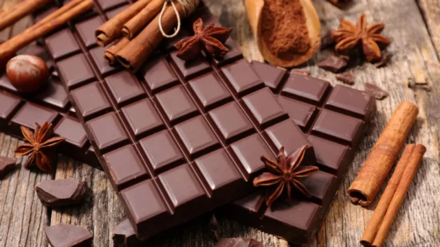 Rahasia Dibalik Keinginan Makan Coklat: Apakah Ini Tanda Kekurangan Magnesium?