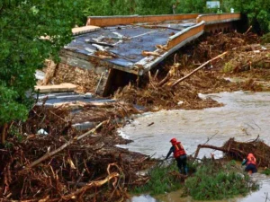 Banjir Spanyol: Madrid Diterjang Banjir: 2 Orang Tewas dan 3 Lainnya Hilang