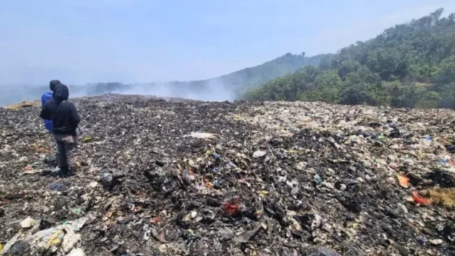 Institut Teknologi Bandung (ITB) berinisiatif menangani darurat sampah di Bandung Raya dengan membentuk 6 tim multidisiplin. Penanganan ini diharapkan dapat mengatasi permasalahan sampah dan menciptakan lingkungan yang lebih sehat.