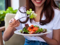 OMAD: Apa Dampak Diet Satu Kali Makan Sehari pada Tubuh Kita?