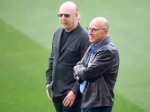 Penjualan MU Ditunda: Glazers Tunggu Tawaran Rp150 Triliun