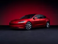 Tesla Luncurkan Model 3 yang Didesain Ulang: Interior Baru dengan Desain Elegan