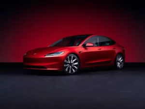 Tesla Luncurkan Model 3 yang Didesain Ulang: Interior Baru dengan Desain Elegan