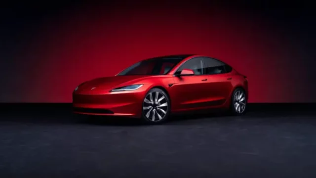 Tesla Luncurkan Model 3 yang Didesain Ulang: Interior Baru dengan Desain Elegan