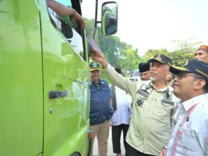Cekricek.id - Kerusakan Jalan Payakumbuh-Lintau: Gubernur Sumbar Tangguhkan Perbaikan Hingga Solusi Tambang Ditemukan