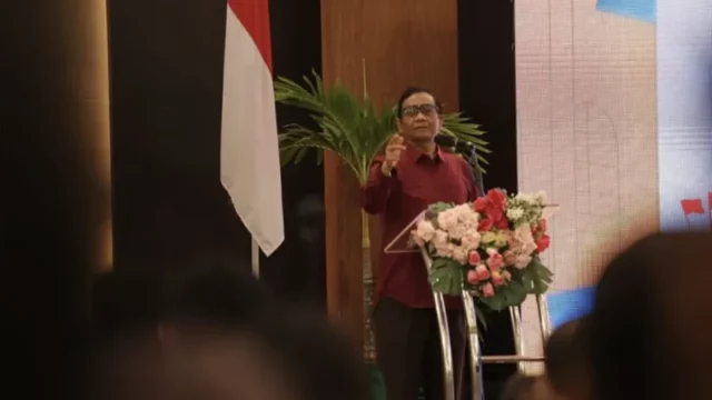 Cekricek.id : Mahfud MD Sebut Pemilu 2024 Masih Politik Transaksional